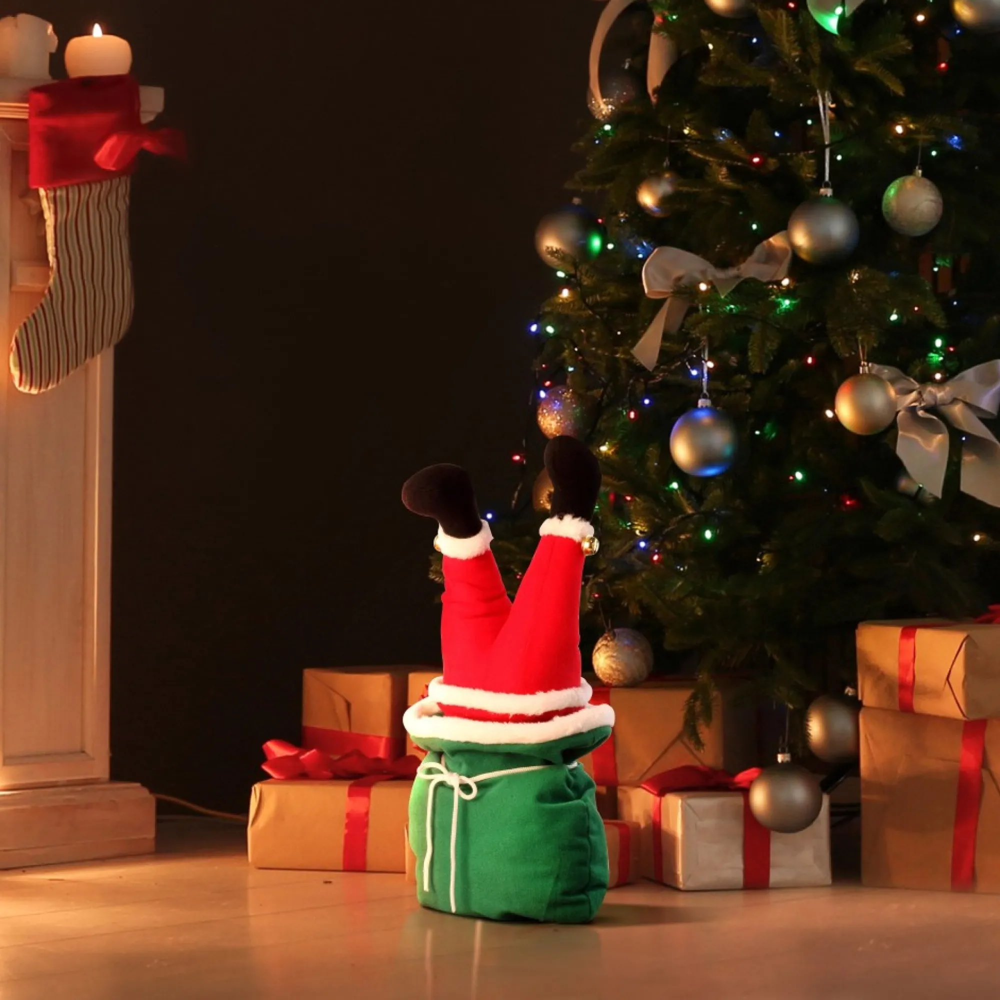 Mr. Christmas Kickers>17" Animated Kicker In Bag - Santa